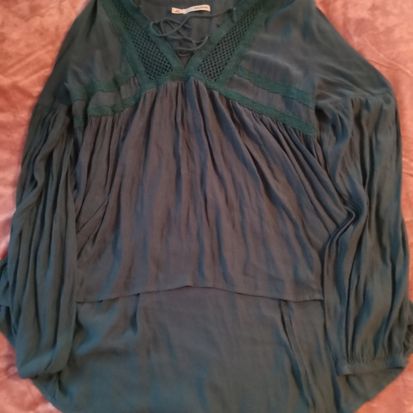 Top - Picture 4 of 4